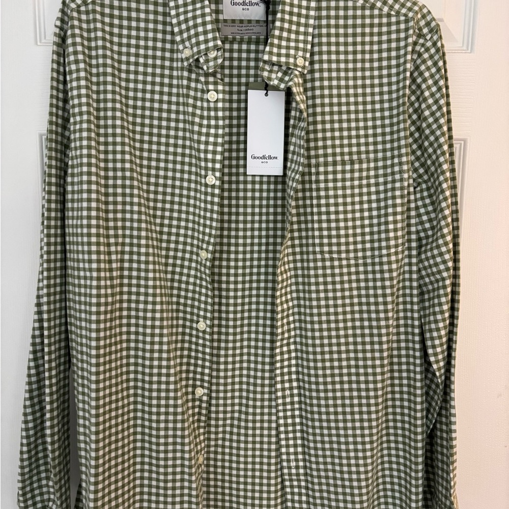 Goodfellow & Co Green and White Checkered Casual Button Down Shirt